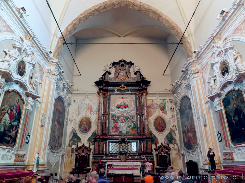 Besana in Brianza (Monza e Brianza, Italy) - Interior of the public Church of Sts. Peter and Paul of the Former Benedictine Monastery of Brugora